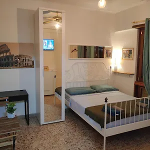  Homestay Trastevere Station