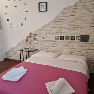  Homestay A Casa Di Delia - Stazione Fidene
